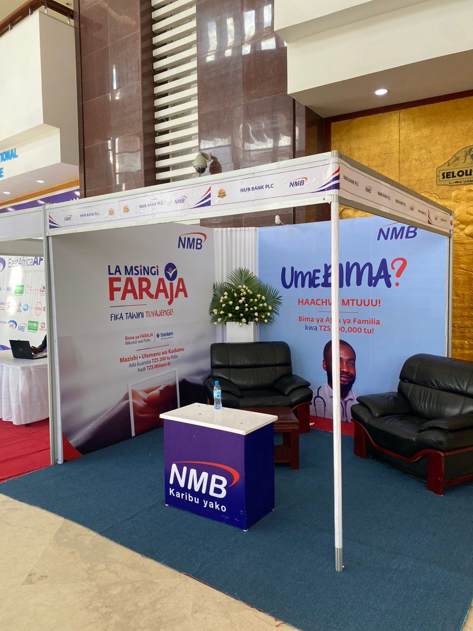 Executive & Coach Style Booths